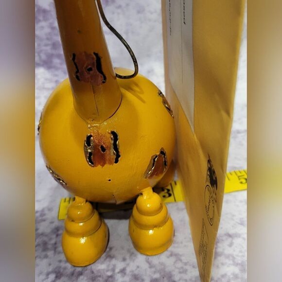 Giraffe Metal Tea Lite Candle Holder - Picture 12 of 12